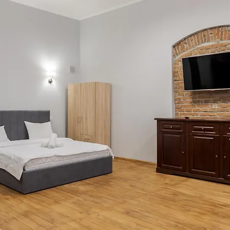 On Stavropihiiska Street 3 Lvov