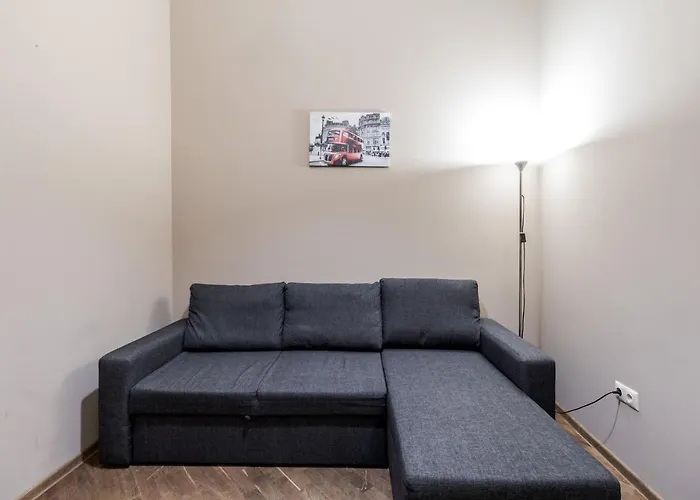 On Stavropihiiska Street 3 *